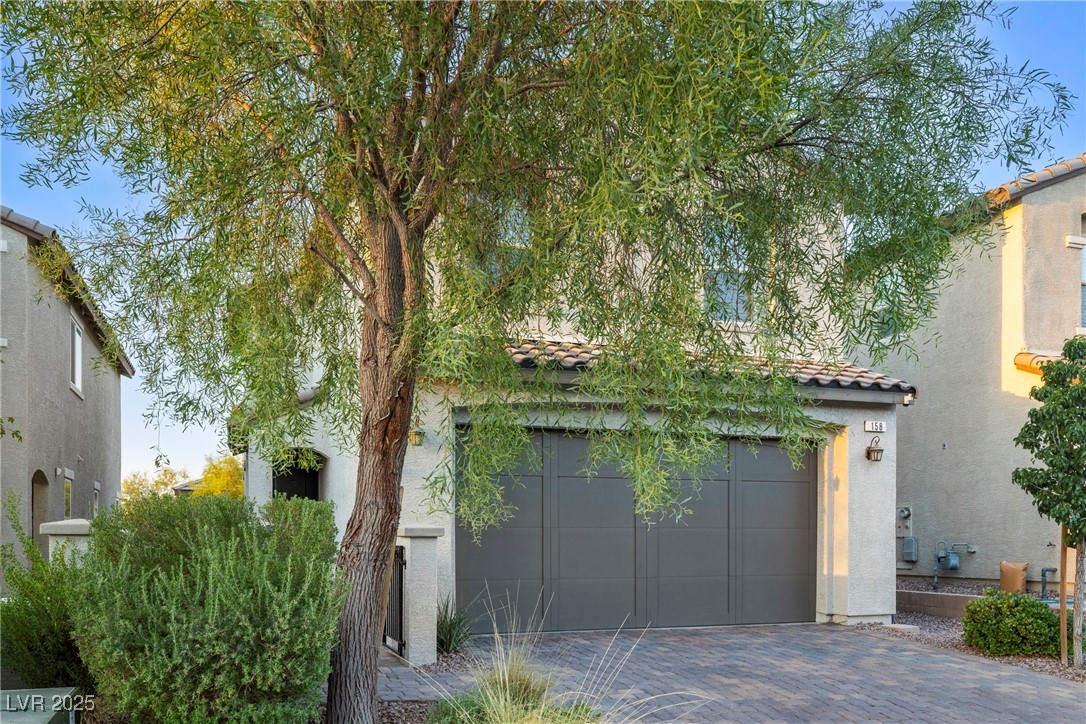 158 Volti Subito Way