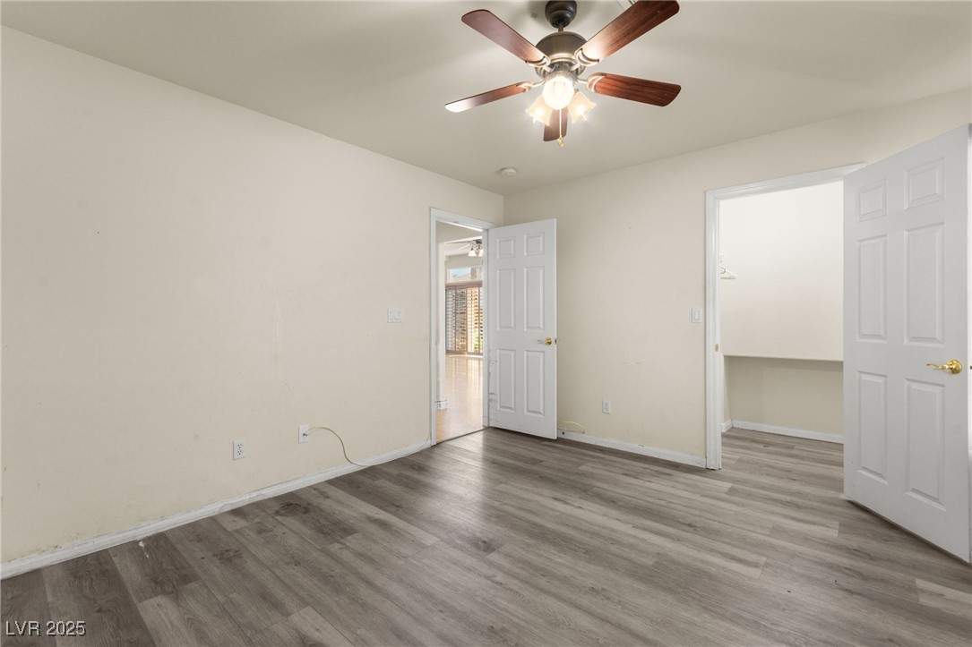 7536 Gossamer Wind Street