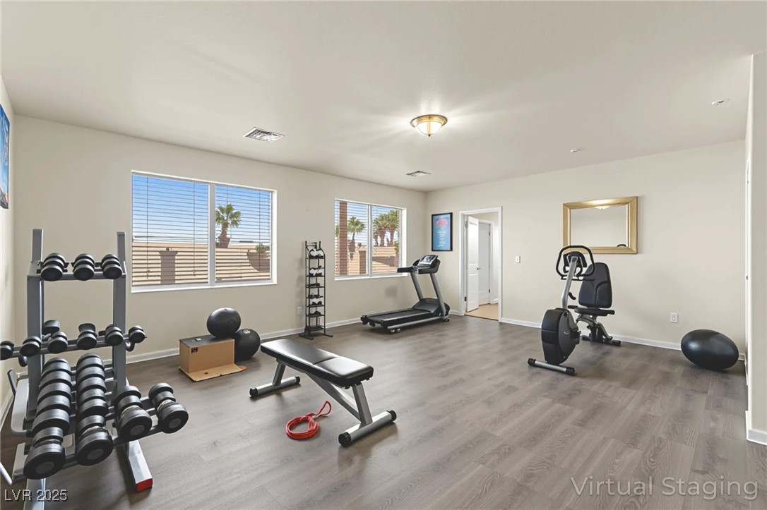 7536 Gossamer Wind Street