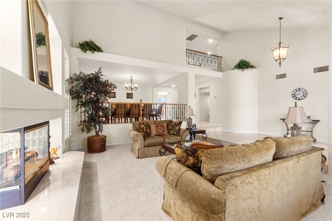 7536 Gossamer Wind Street