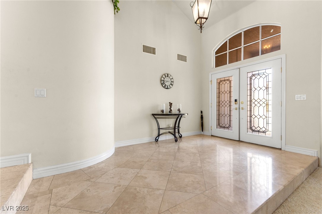 7536 Gossamer Wind Street