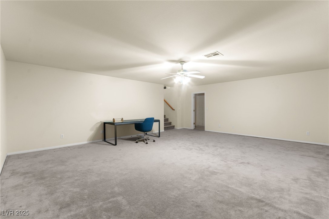 7536 Gossamer Wind Street