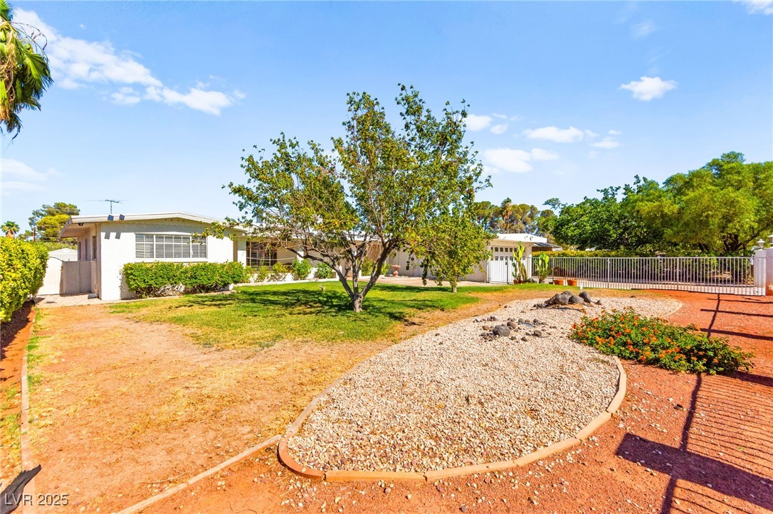 639 Lacy Lane