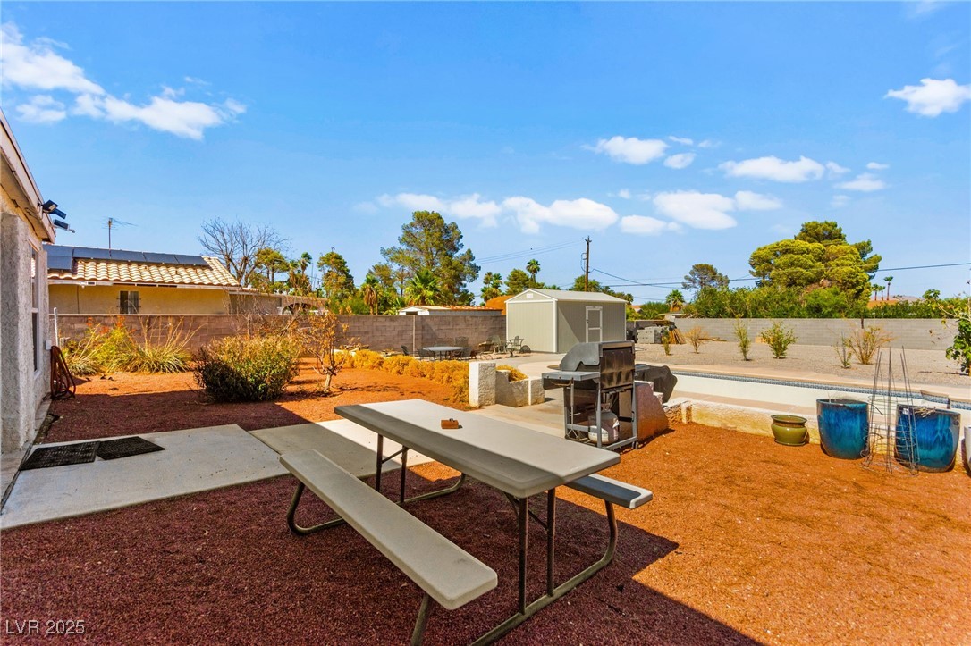 639 Lacy Lane