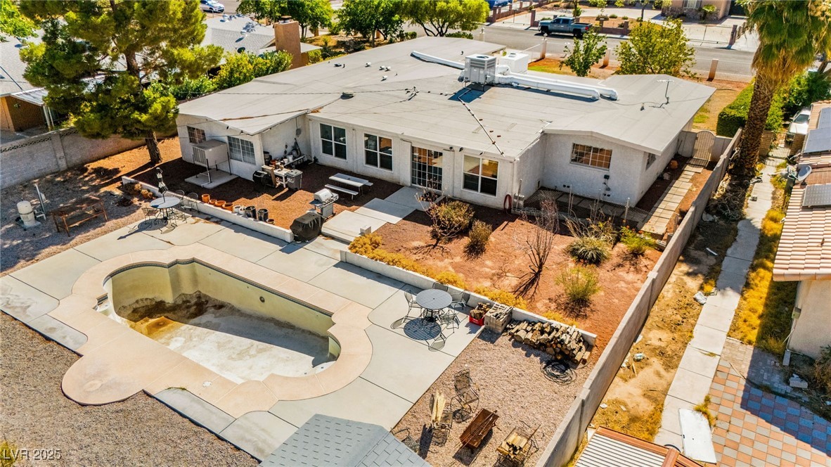 639 Lacy Lane
