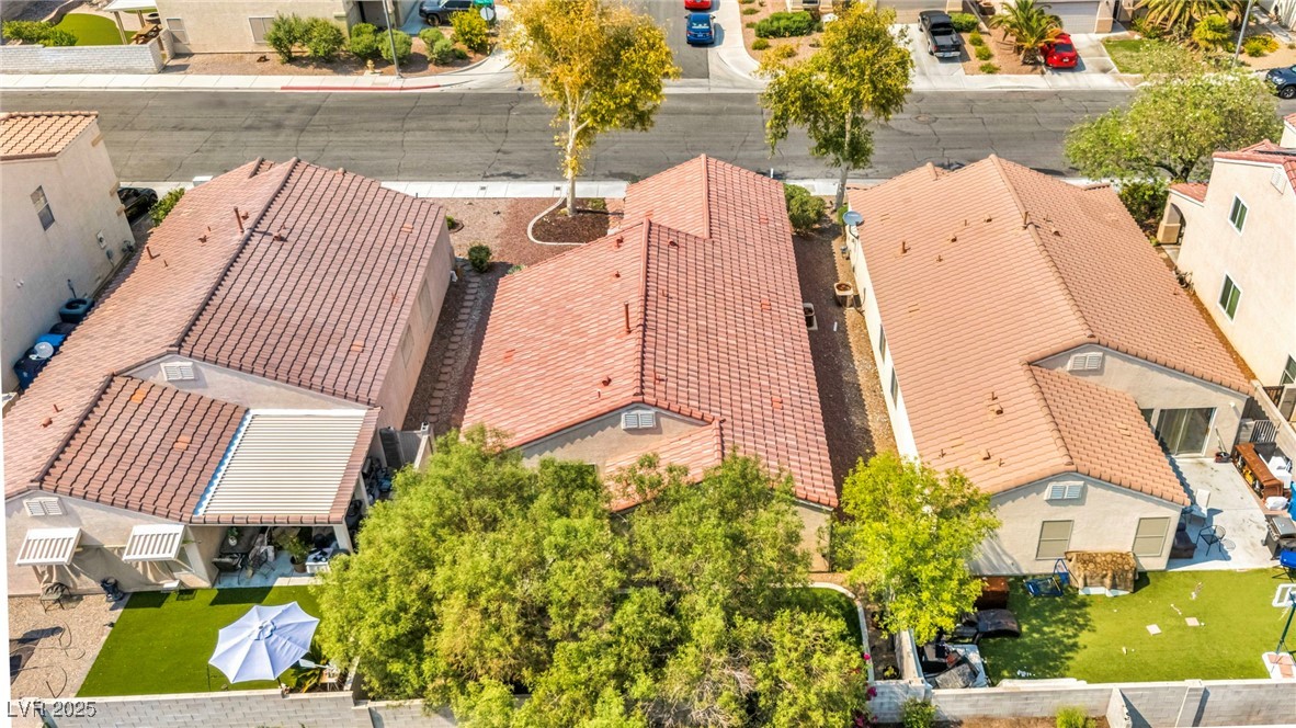 8557 Hidden Pines Avenue