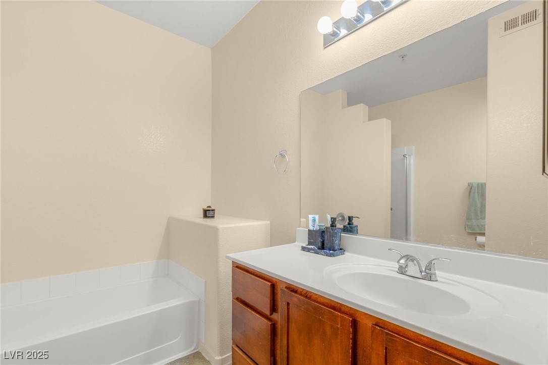 2291 West Horizon Ridge Parkway 8248