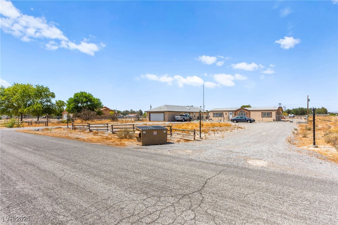 3300 East Navajo Boulevard