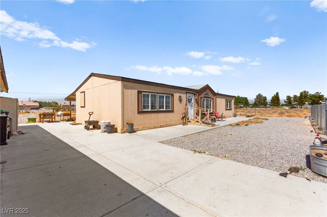 3300 East Navajo Boulevard