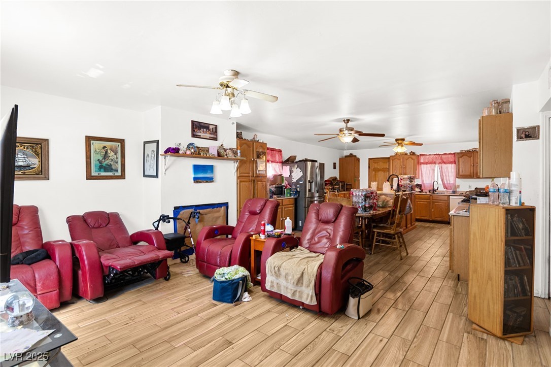 5225 Saratoga Drive