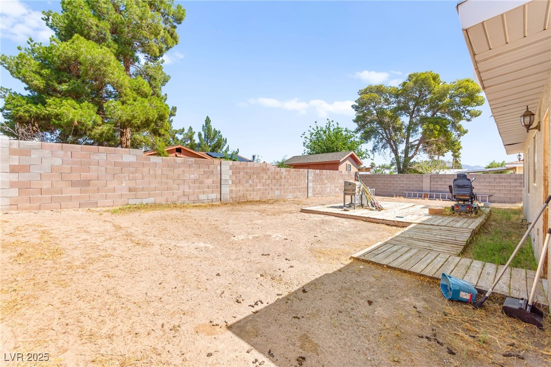 5225 Saratoga Drive