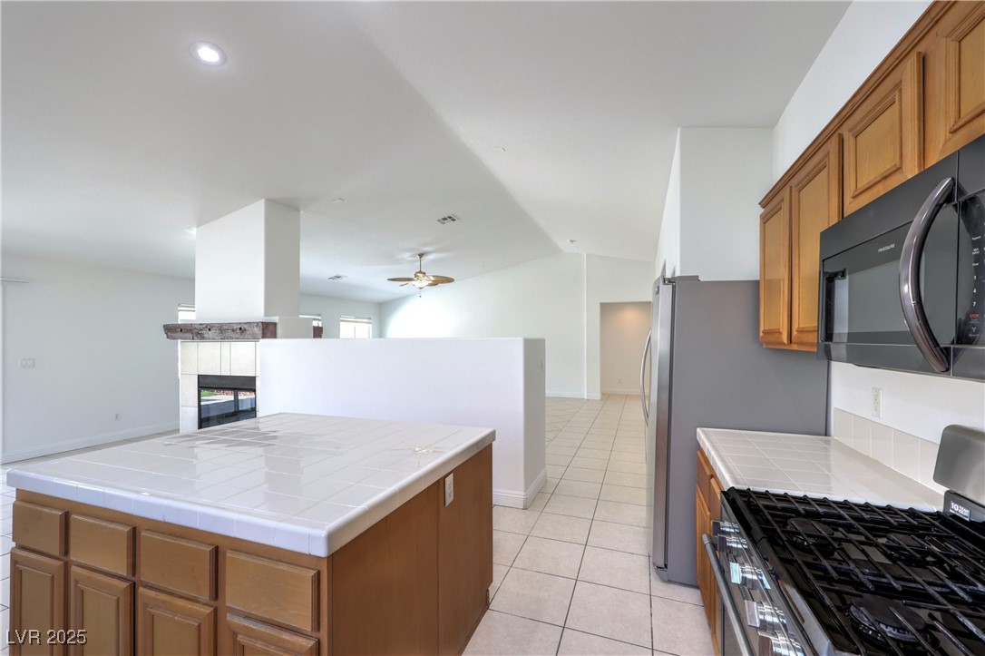 1166 Panorama Heights Street