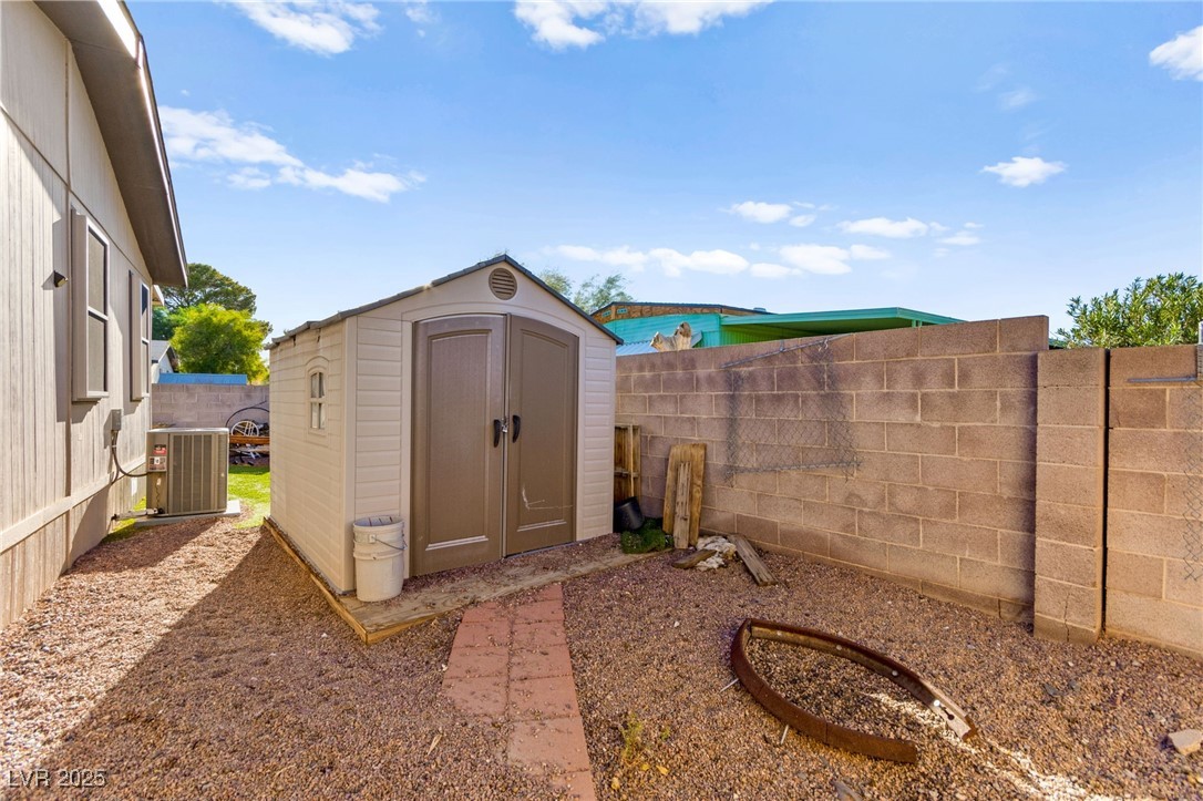 4954 Mar Vista Way