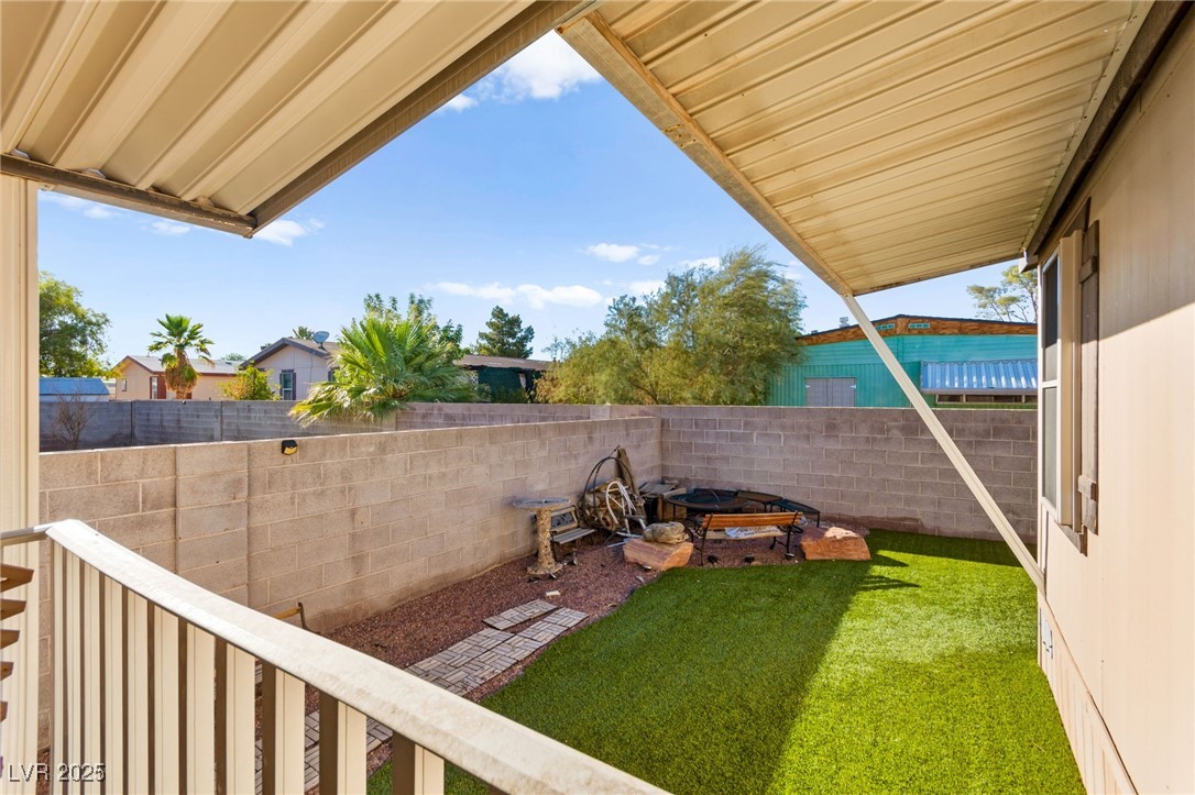 4954 Mar Vista Way