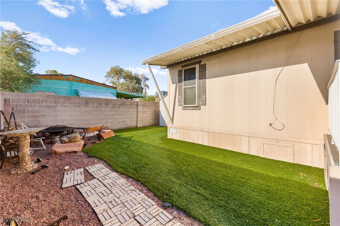 4954 Mar Vista Way
