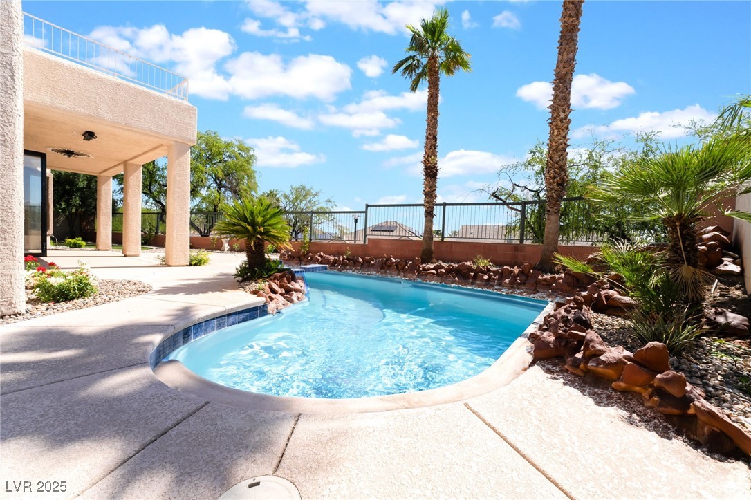 1016 Eaglewood Drive