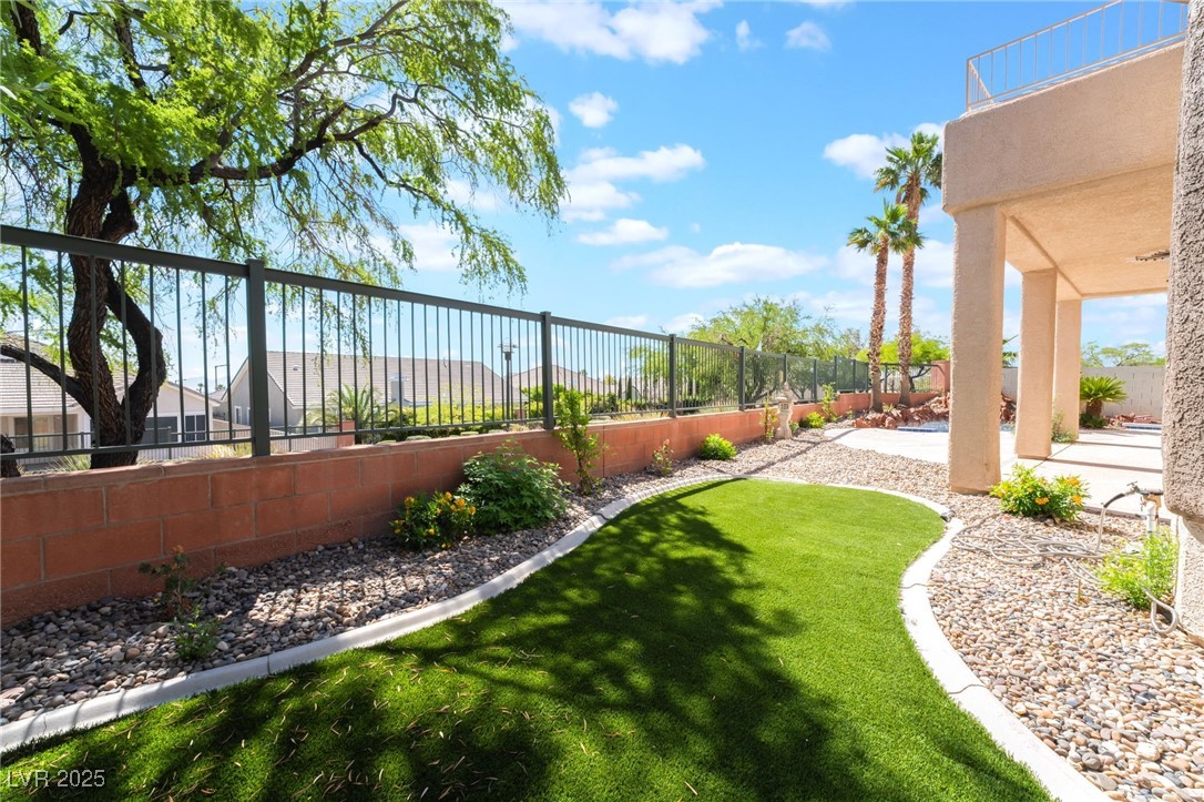 1016 Eaglewood Drive