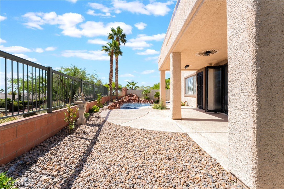 1016 Eaglewood Drive