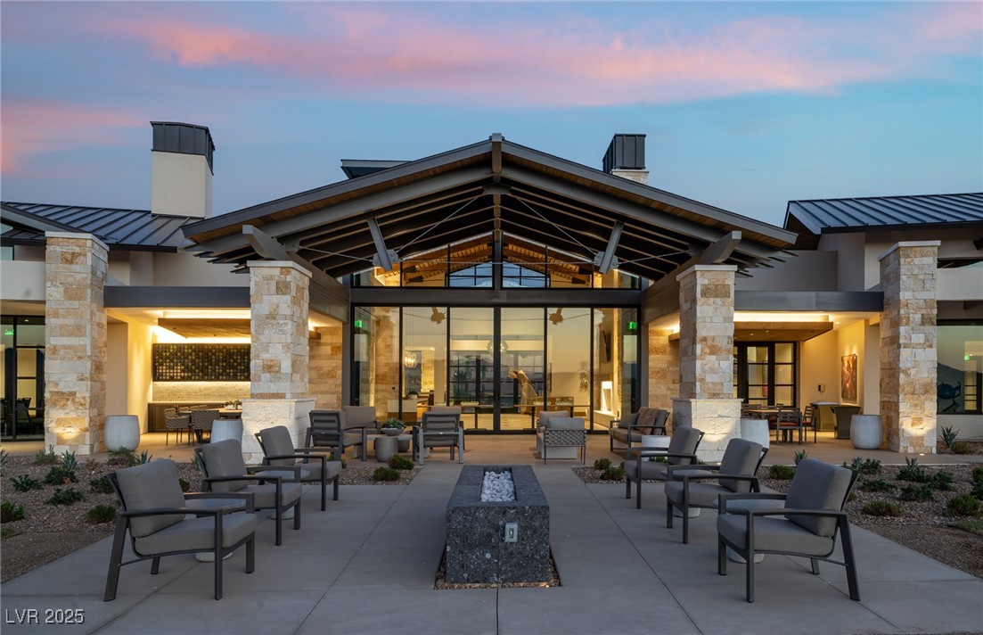 160 Stone Mesa Court