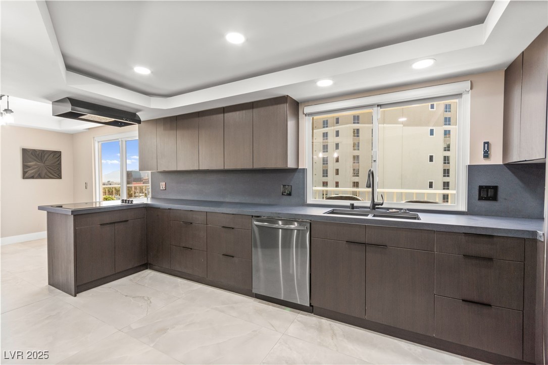 205 East Harmon Avenue 1012