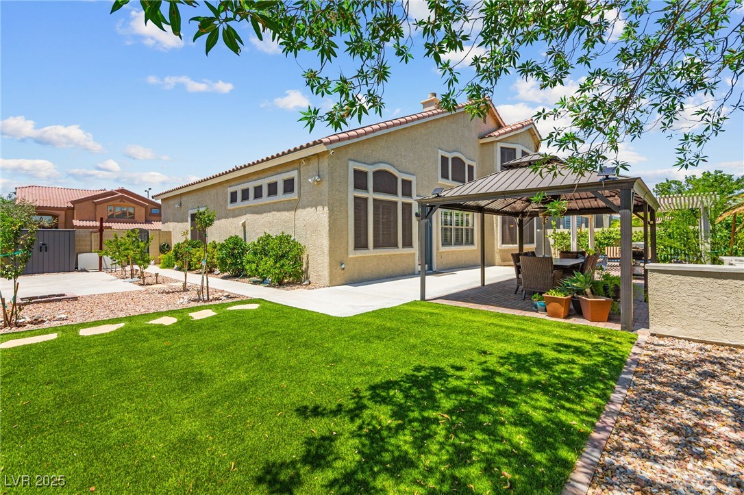2892 Jamie Rose Street