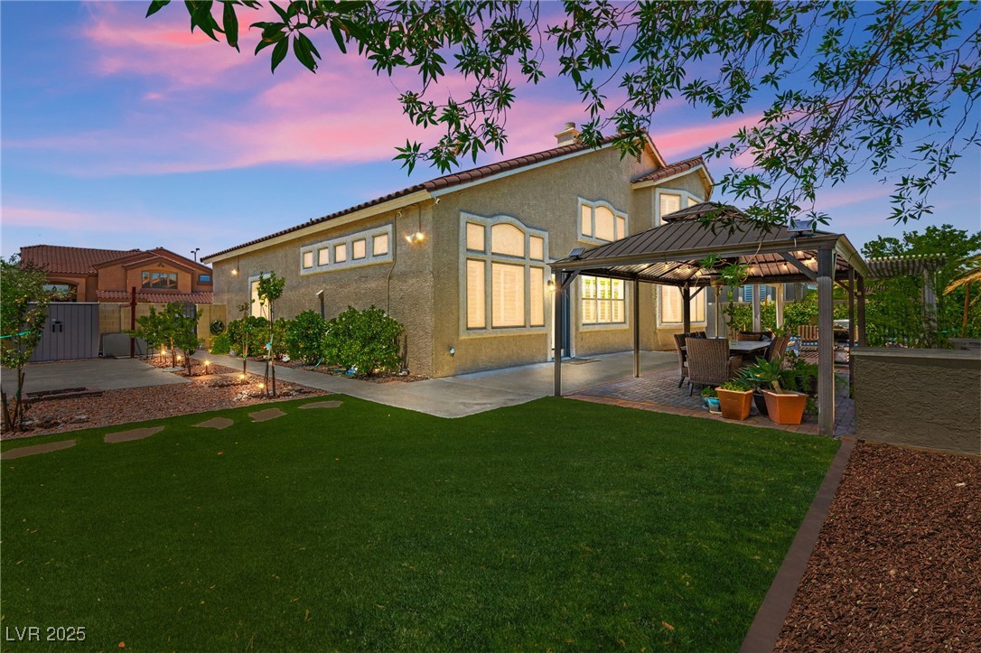 2892 Jamie Rose Street