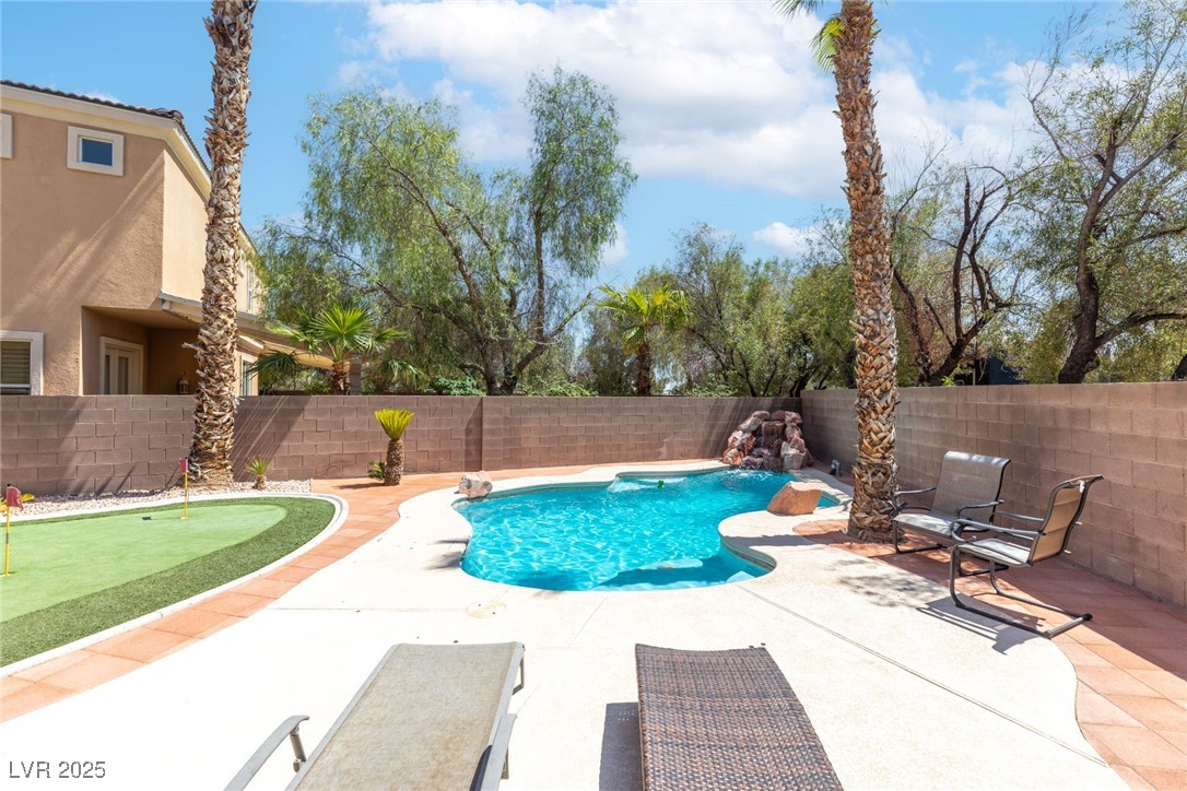 8025 Villa Belen Street