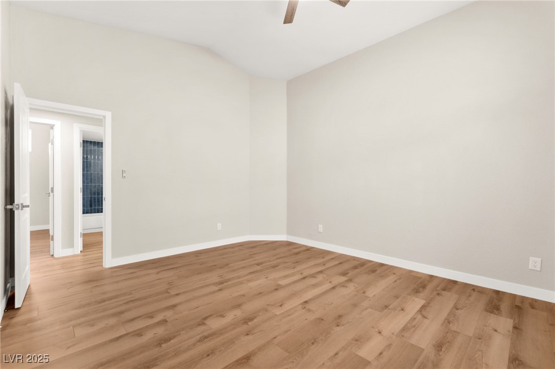 1904 Leaning Pine Way