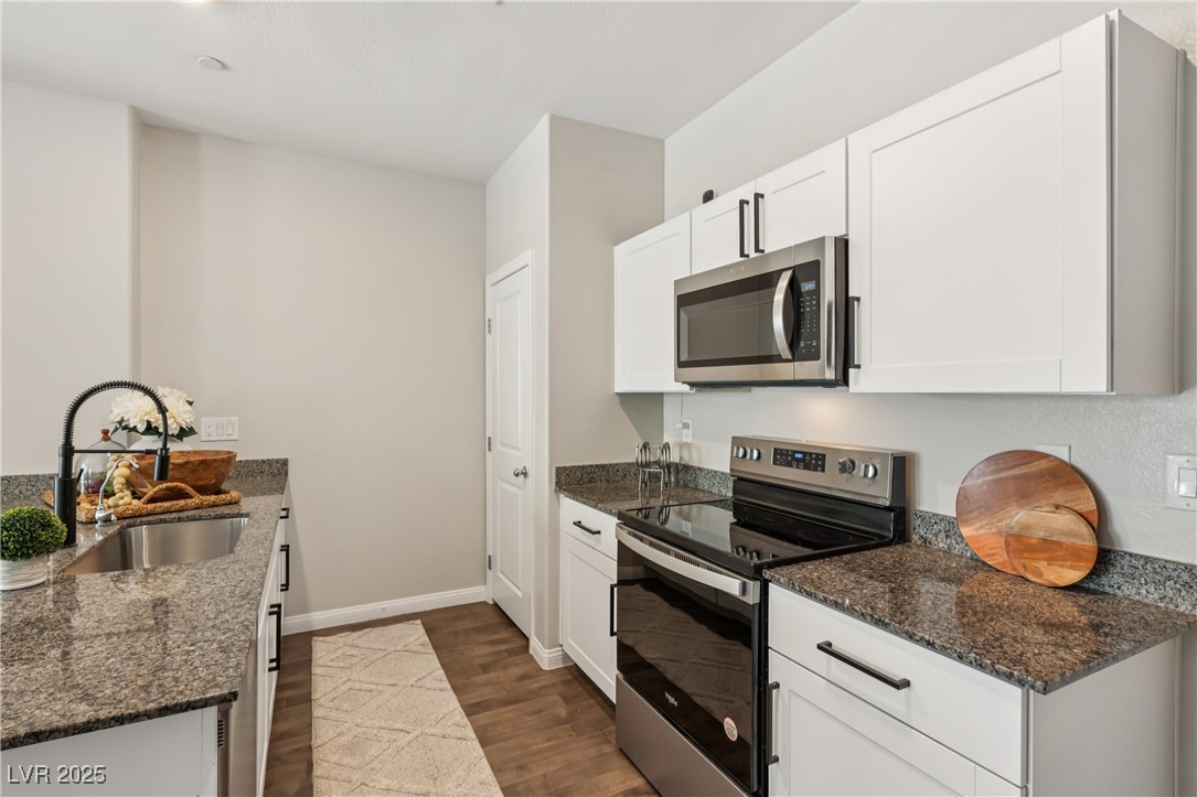 12731 Epperly Street