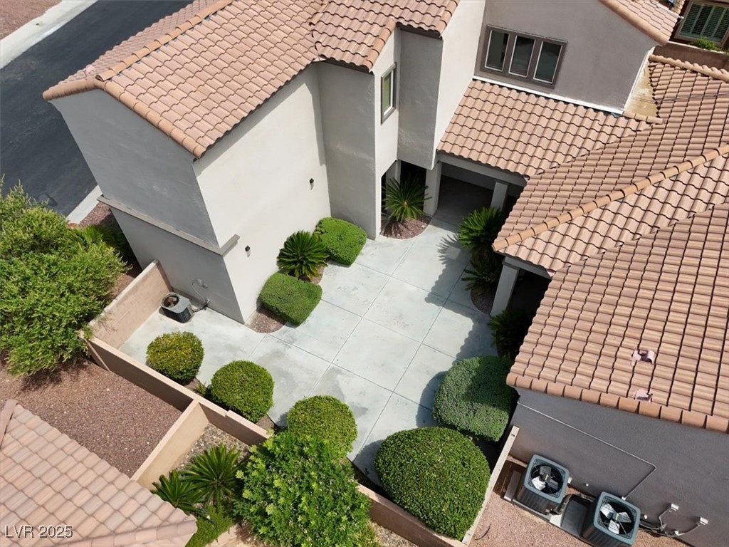 8517 Grand Palms Circle