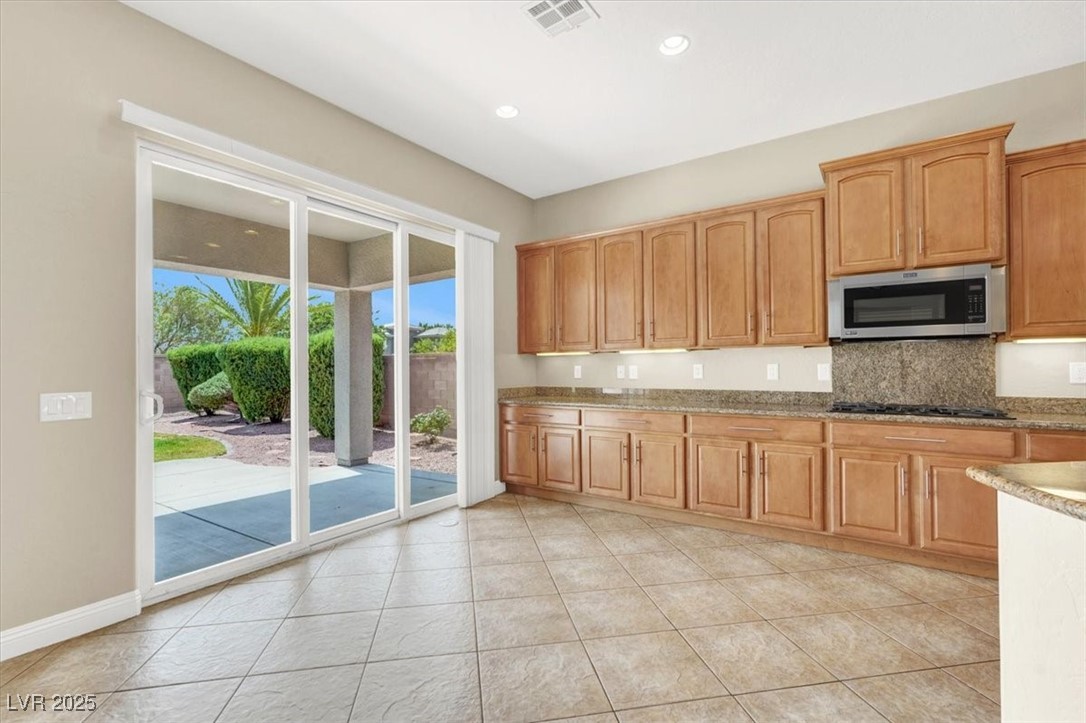 8517 Grand Palms Circle