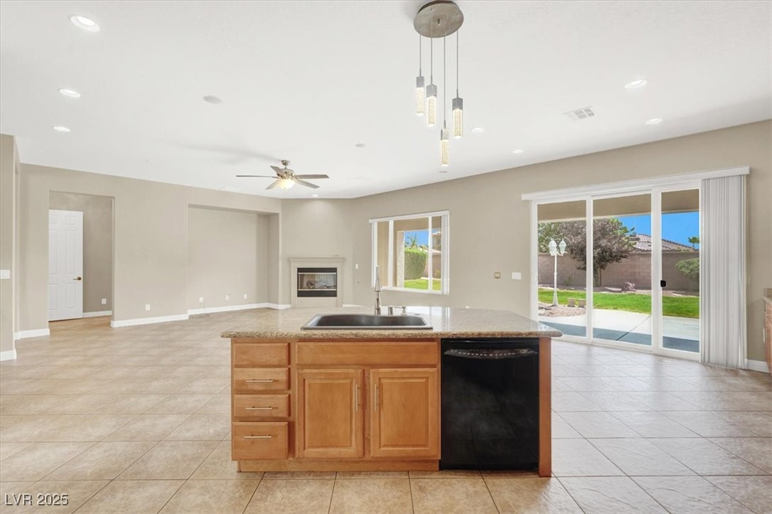 8517 Grand Palms Circle