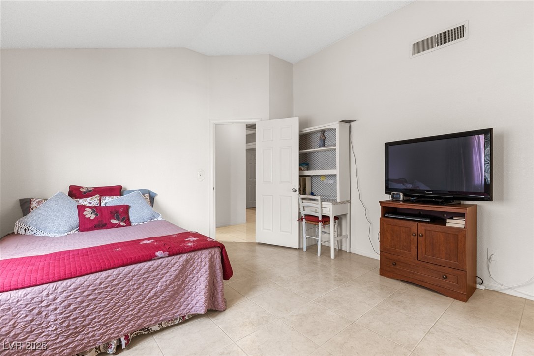 3008 Kennewick Drive