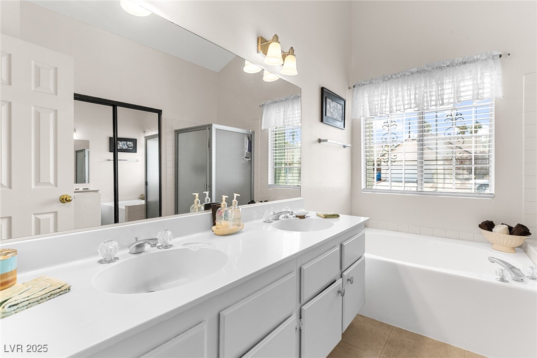 3008 Kennewick Drive