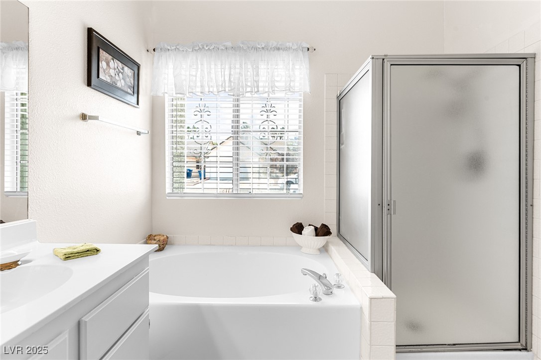 3008 Kennewick Drive