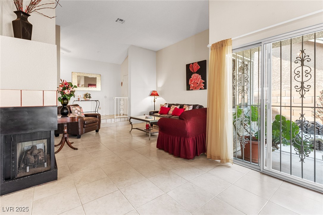 3008 Kennewick Drive