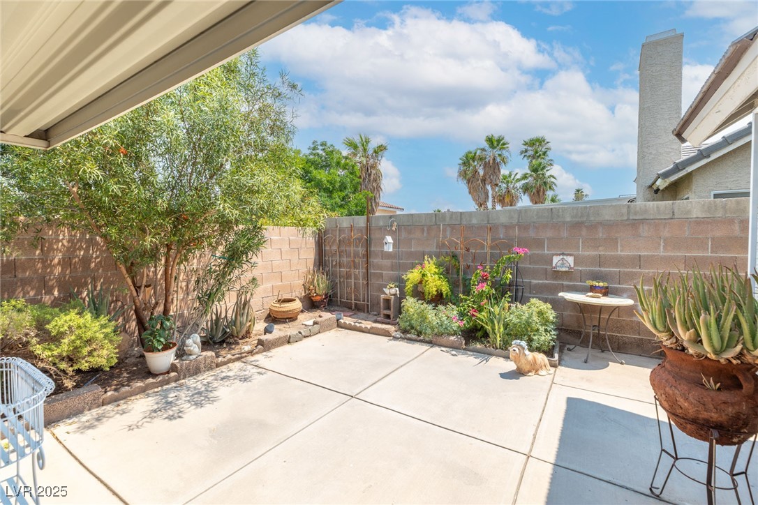 3008 Kennewick Drive