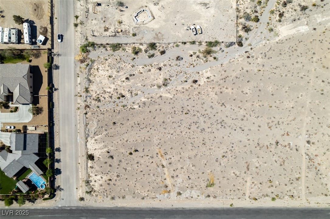Maggie Ave