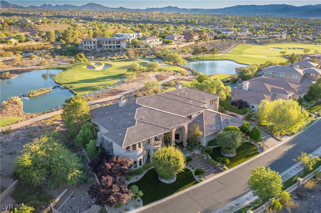 17 Mountain Cove Court