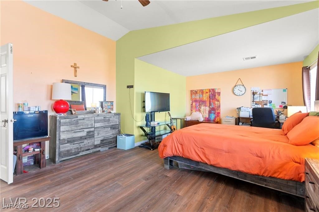 7032 Wonderberry Street