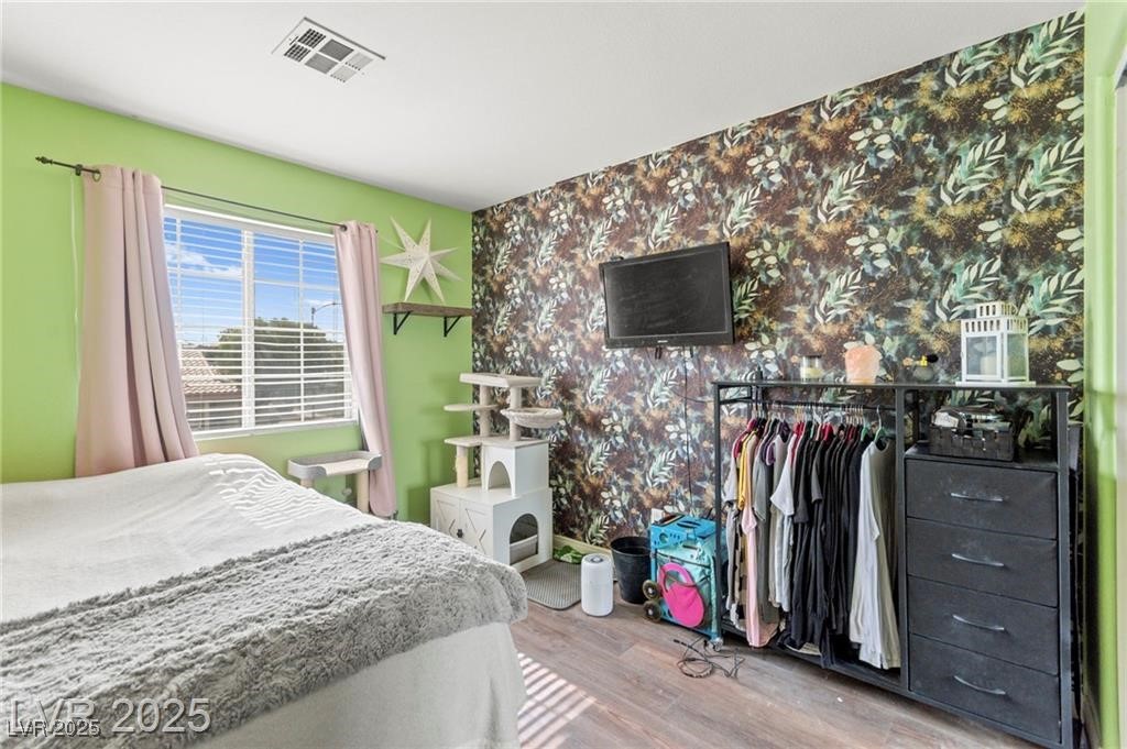 7032 Wonderberry Street