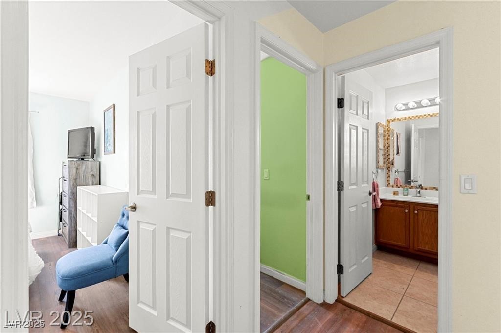 7032 Wonderberry Street