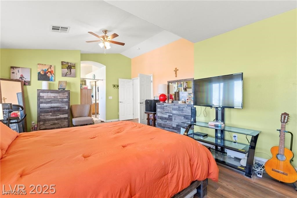 7032 Wonderberry Street