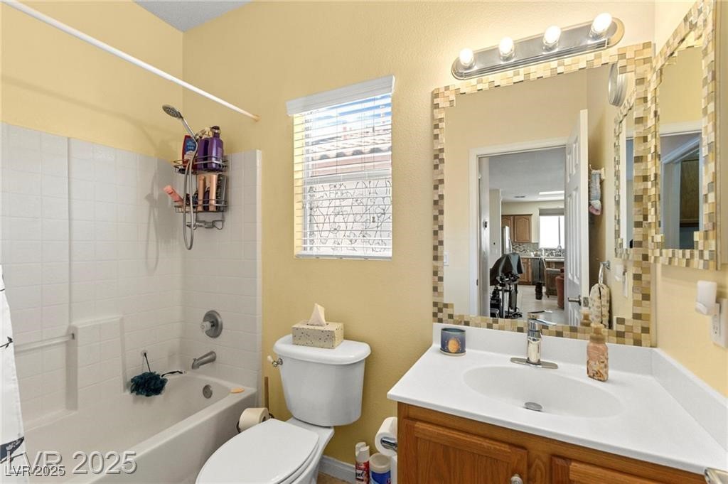 7032 Wonderberry Street