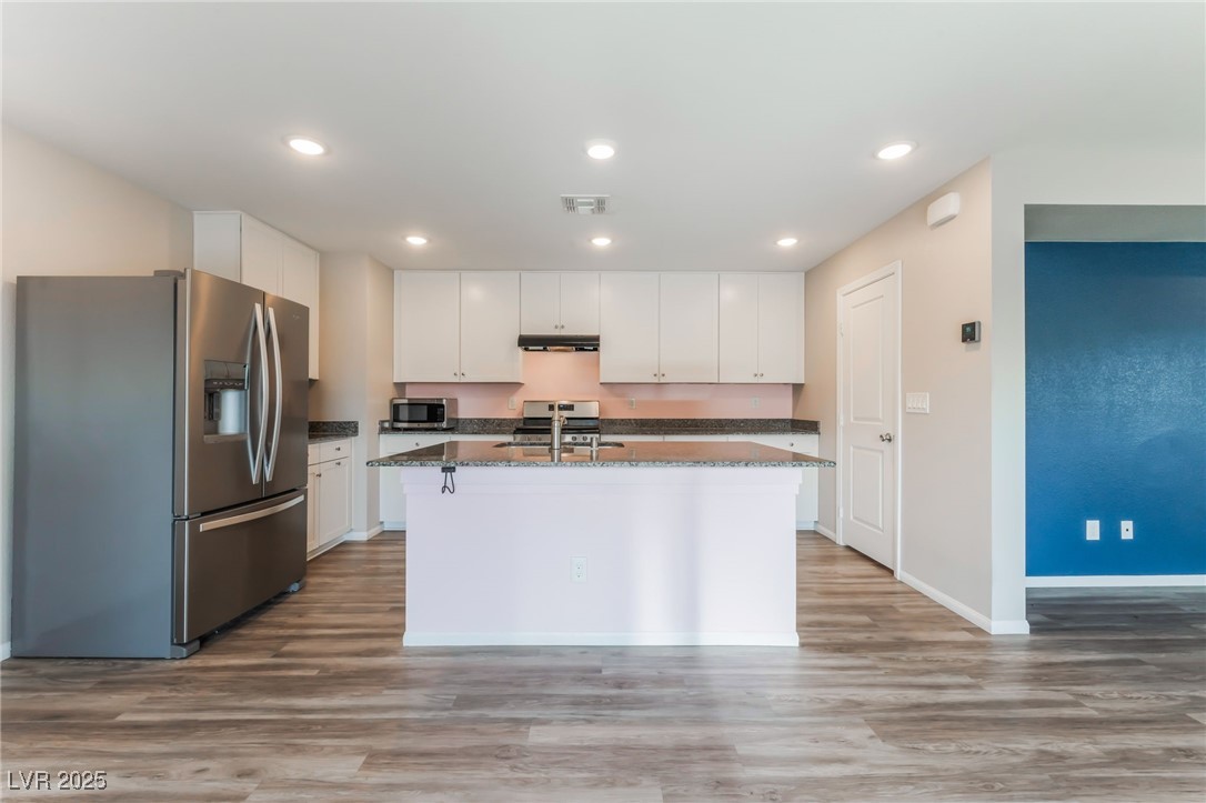 1102 East Dorrell Lane
