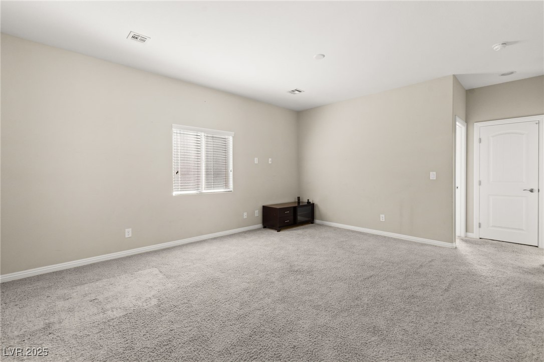 6837 Dragonfly Rock Street