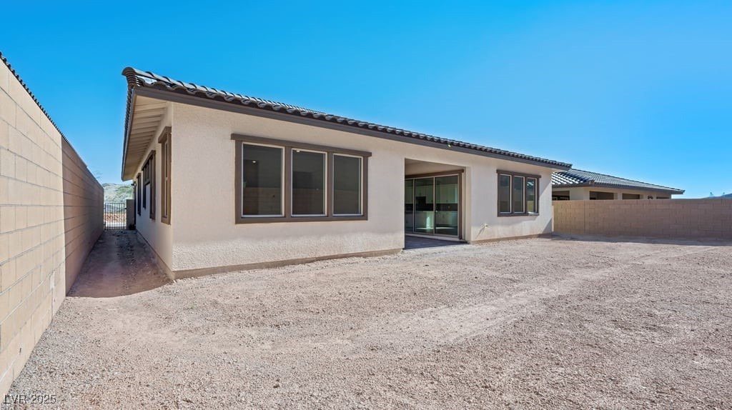 34 Barrio Alto Court
