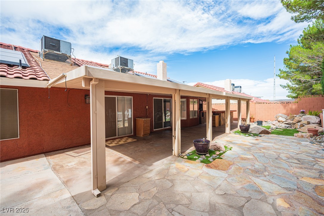 8617 Surtidor Drive