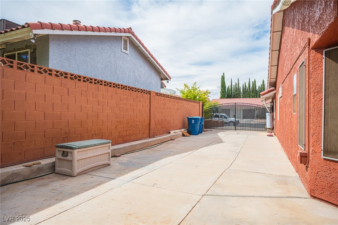 8617 Surtidor Drive