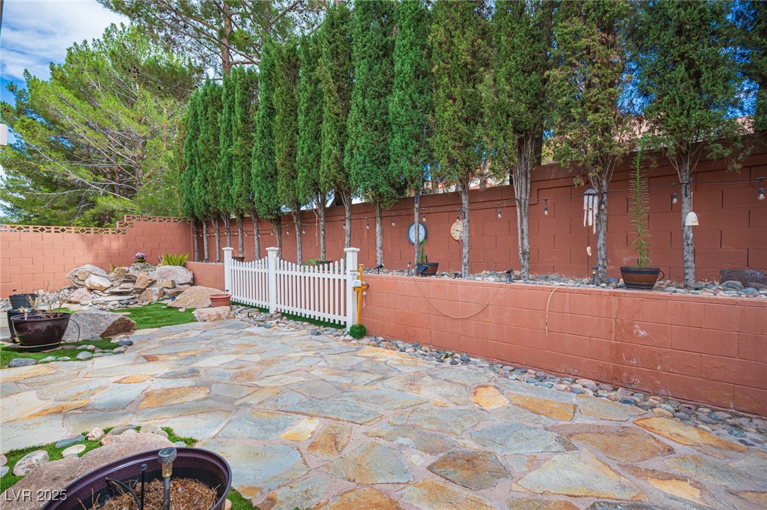 8617 Surtidor Drive